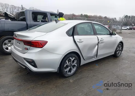2020 Kia Forte Lxs из США, поврежденный, VIN 3KPF24AD8LE217837